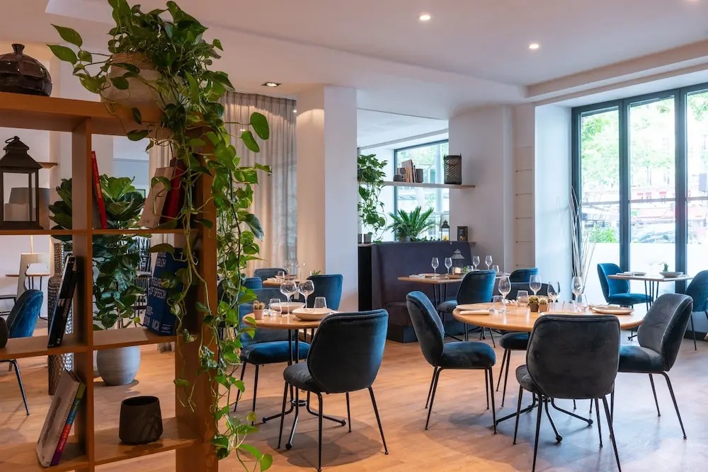 هتل کرون پلازا پاریس